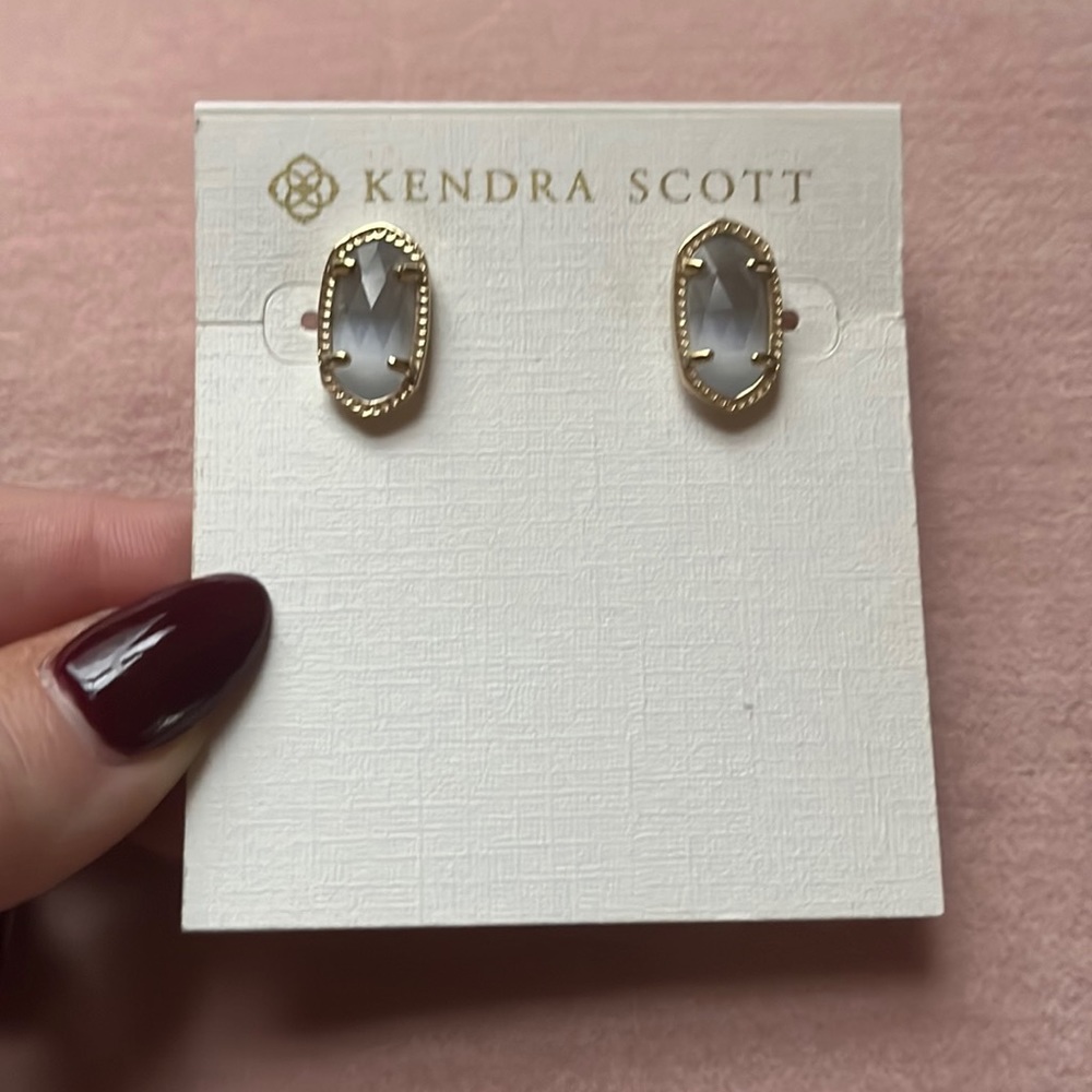 Gray stone Kendra Scott earrings